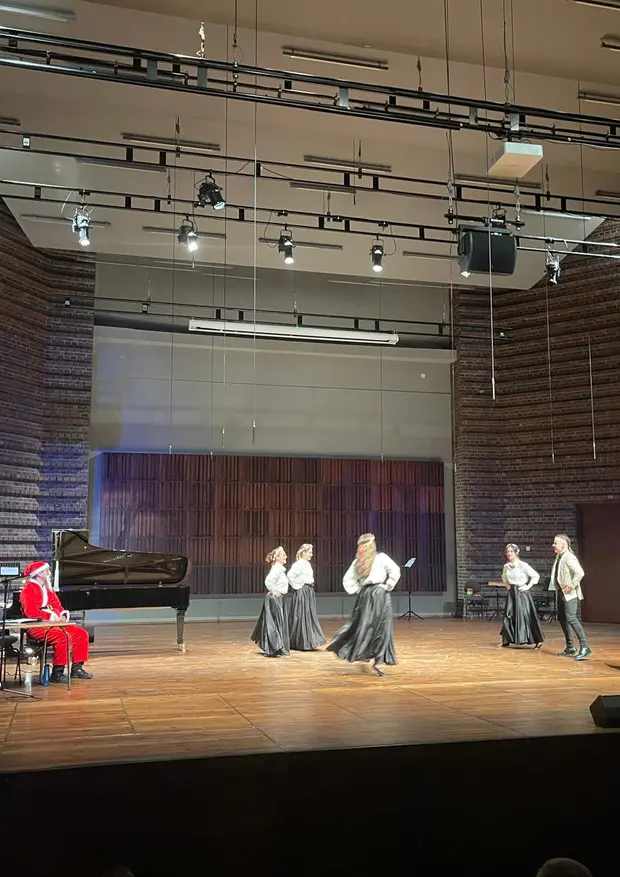 Koncert Świąteczny z cyklu Fortepian Plus