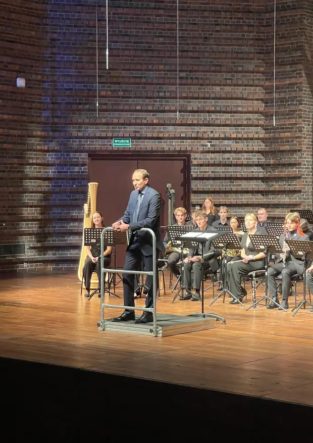 Orkiestra Dęta AMKL pod dyrekcją dr Piotra Bugaja