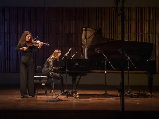 Aleksandra Gawęda &ndash; skrzypce, Maria Moliszewska &ndash; fortepian