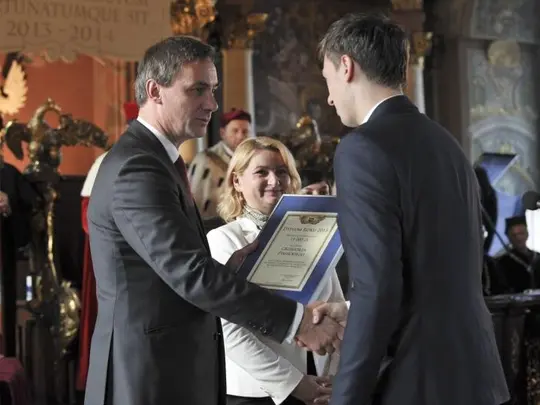 Najlepszy Dyplom Roku 2013 dla Grzegorza Piaseckiego