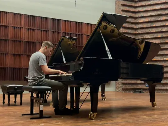 Yamaha CFX w Sali Koncertowej Akademii Muzycznej im. Karola Lipińskiego we Wrocławiu