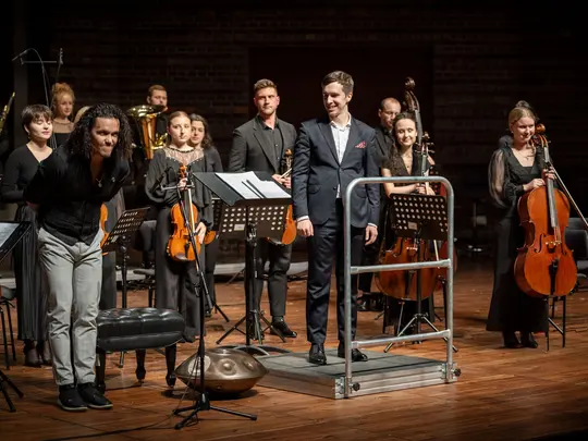 Tomasz Torres - handpan, Jan Bielak - conductor, Academic Chamber Orchestra