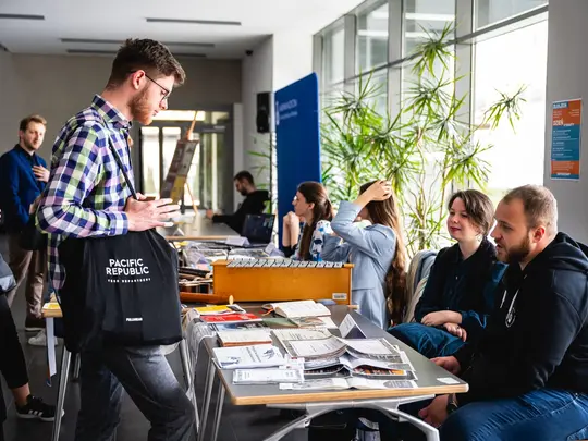 Stoisko Studenckiego Koła Naukowo-Artystycznego Muzyki Kościelnej i Organowej