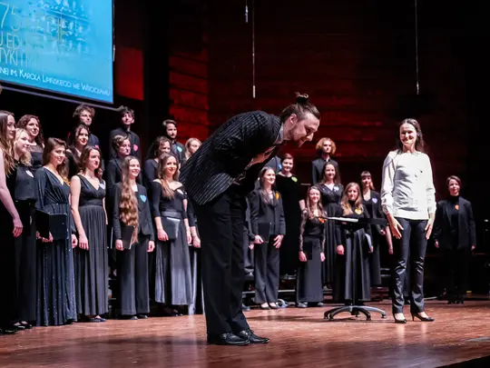 Magdalena Wojtas, Mgr, Tymoteusz Lasik and the Stanisław Krukowski Choir of the Karol Lipiński Academy of Music in Wrocław