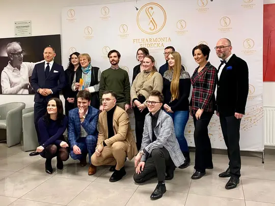 JM Rektor AMKL prof. dr hab. Krystian Kiełb, prof. Grażyna Pstrokońska-Nawratil, dr hab. Agnieszka Frank&oacute;w-Żelazny, prof. AMKL,  dr hab. Artur Wr&oacute;bel, prof. AMKL, dr Katarzyna Dziewiątkowska, dr Michał Zi&oacute;łkowski,  mgr Ignacy Wojciechowski oraz Goście