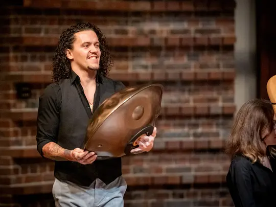 Tomasz Torres - handpan