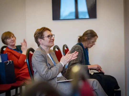 prof. dr hab. Violetta Kostka