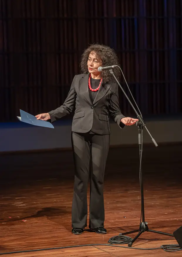 Dr hab. Julita Przybylska-Nowak, prof. AMKL