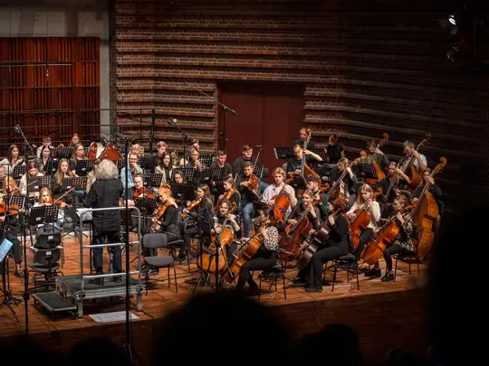 Maestro Marek Pijarowski and the Academic Symphony Orchestra
