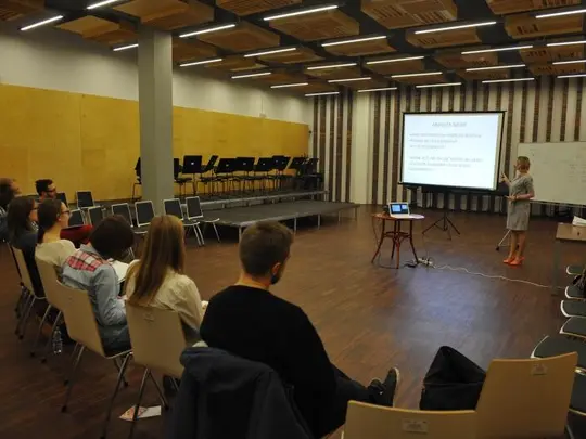 Kurs zawodowy dla student&oacute;w II stopnia studi&oacute;w stacjonarnych i niestacjonarnych AMKL "Jak mądrze zaplanować swoją przyszłość" 15-18.12.2014