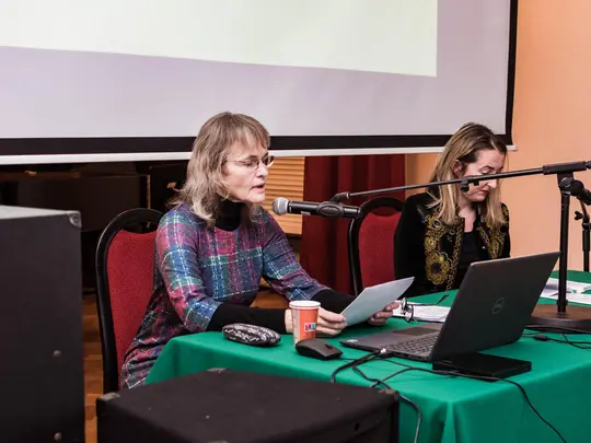Prof. PhD hab. Violetta Przech and PhD Aleksandra Pijarowska, prof. AMKL