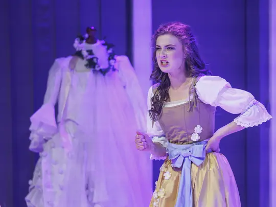 Wiktoria Nowacka (Zuzanna)