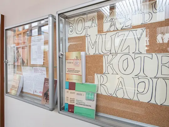 Wystawa przygotowana przez Bibilotekę AMKL z okazji 50-lecia Zakładu Muzykoterapii