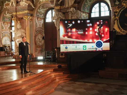 Przem&oacute;wienie JM Rektora AMKL prof. dr. hab. Krystiana Kiełba podczas Uroczystej Gali VIII edycji konkursu &bdquo;Młode Talenty&rdquo;