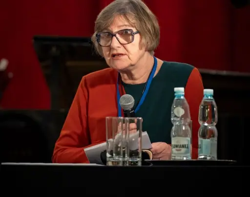 prof. dr hab. Anna Nowak