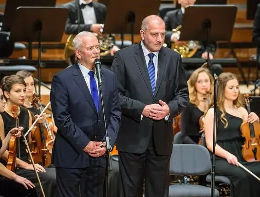 Nadzwyczajny Koncert Symfoniczny z okazji Jubileuszu 70-lecia Polskiego Środowiska Akademickiego we Wrocławiu 13.11.2015