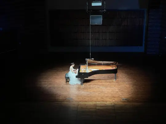 Występ Ke He podczas Niemiecko-polskiego koncertu fortepianowego