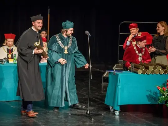 Uroczysta promocja, dr Krzysztof Karpeta