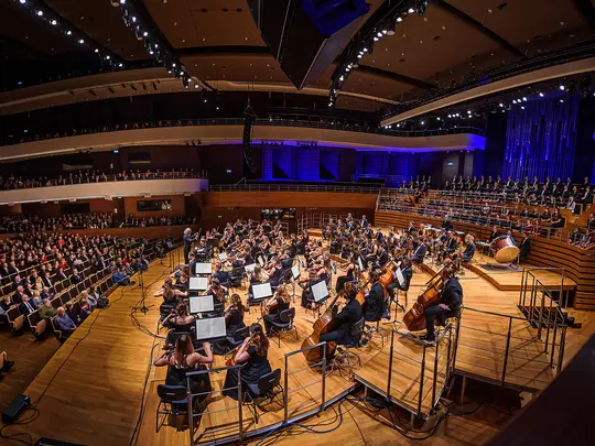 Nadzwyczajny Koncert Symfoniczny dla uczczenia Jubileuszu 70-lecia Akademii Muzycznej im. Karola Lipińskiego we Wrocławiu 08.12.2018