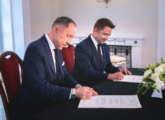 JM Rektor Akademii Muzycznej im. Karola Lipińskiego we Wrocławiu oraz Burmistrz Miasta Duszniki-Zdr&oacute;j