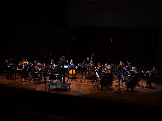 Jan Bielak &ndash; dyrygent i Orkiestra Smyczkowa