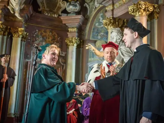 Uroczysta promocja, dr Rafał Łuc