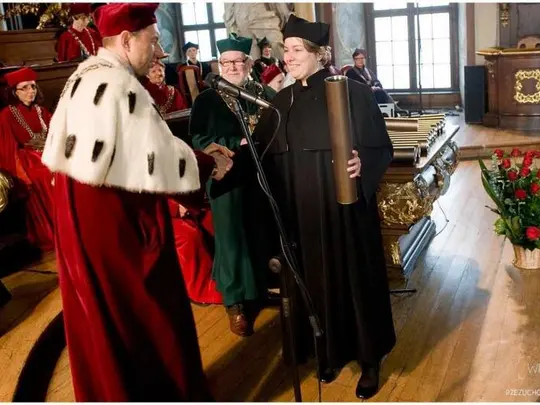 Uroczysta promocja, dr Barbara Kaszuba