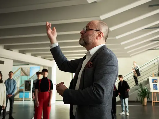 dr hab. Artur Wr&oacute;bel, prof. AMKL, Dziekan Wydziału Edukacji Muzycznej, Ch&oacute;ralistyki i Muzyki Kościelnej