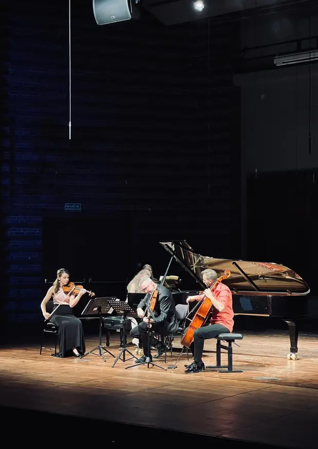 Magdalena Blum, Madalena Ziarkowska-Kołacka, Michał Micker i  Krzysztof Karpeta w Sali Koncertowej AMKL